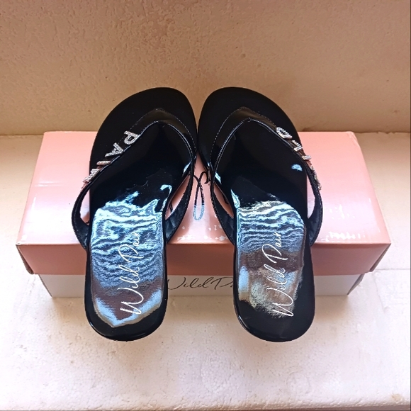 Wild pair - Picture 3 of 3